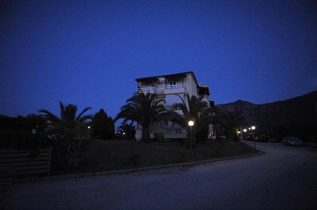 Hotel Afrika エリオナス エクステリア 写真